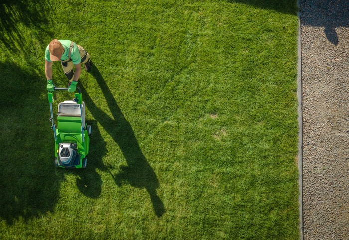 Grass-Cutting-Services-Seattle-WA