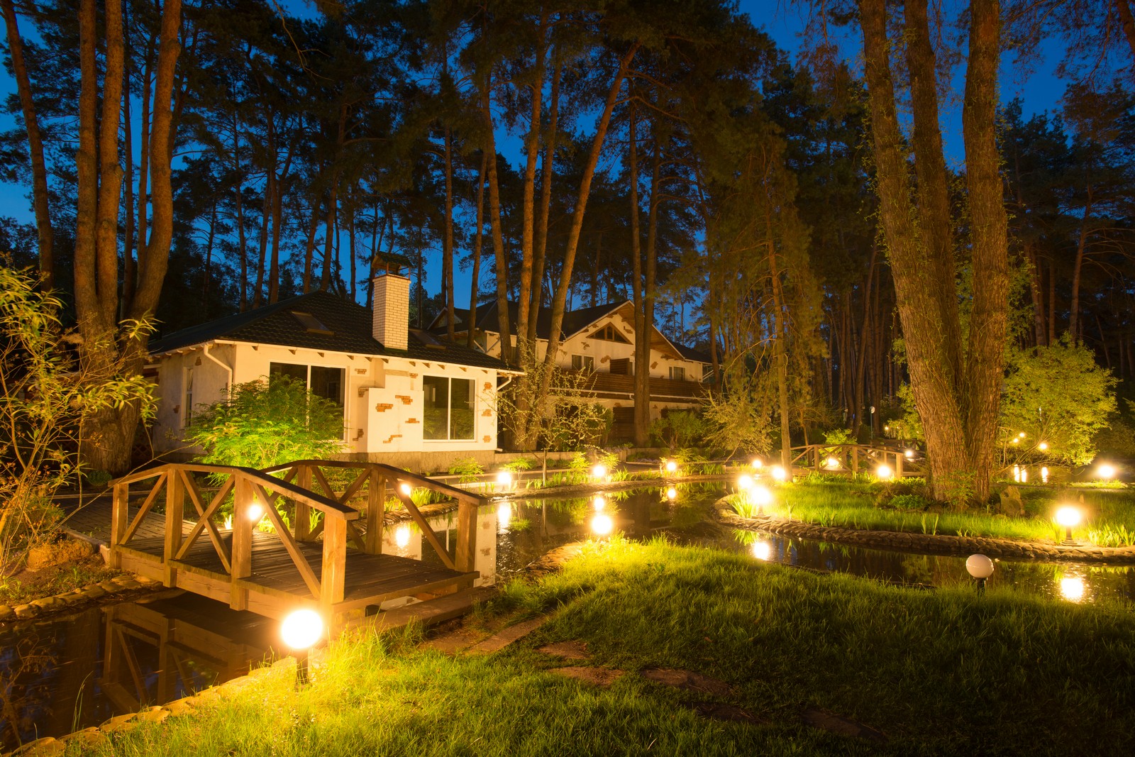 Landscaping-Lighting-Seattle-WA